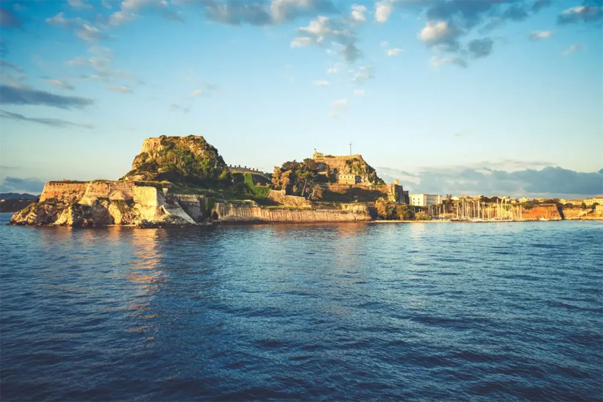 Explore the Historic Splendor of Corfu's Old Fortress: Timeless Majesty